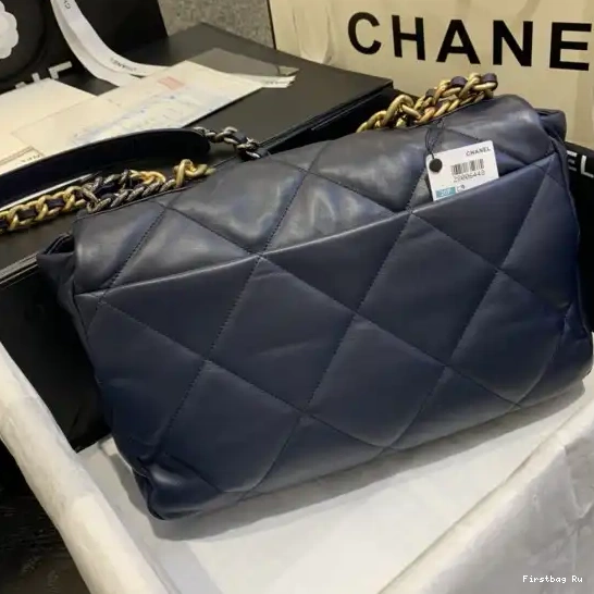 First Bag Ru BAG FLAP 19 CHANEL 0529